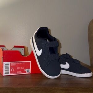 Nike Kids Navy and White Velcro Sneakers